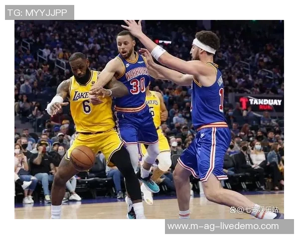 勇士与太阳激战回放精彩瞬间重温赛场巅峰对决的热血时刻